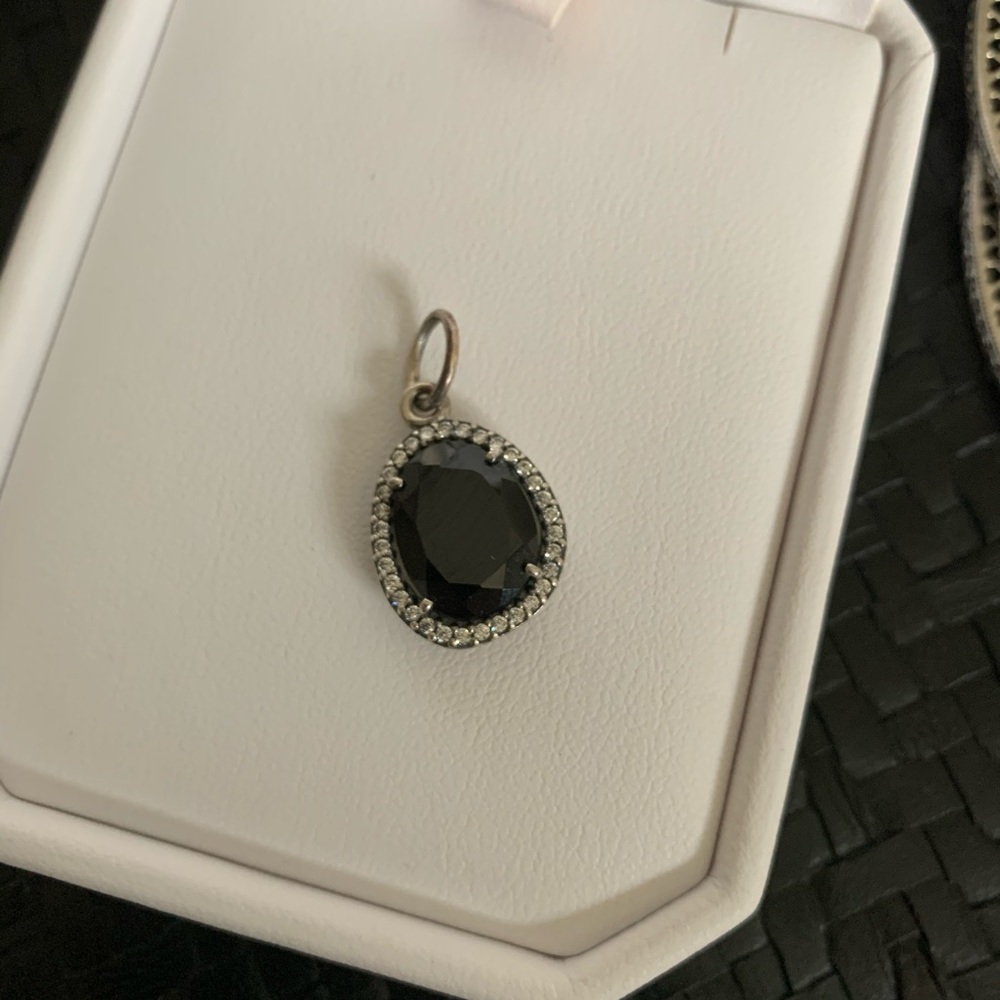 Glamorous legacy Pandora necklace pendant